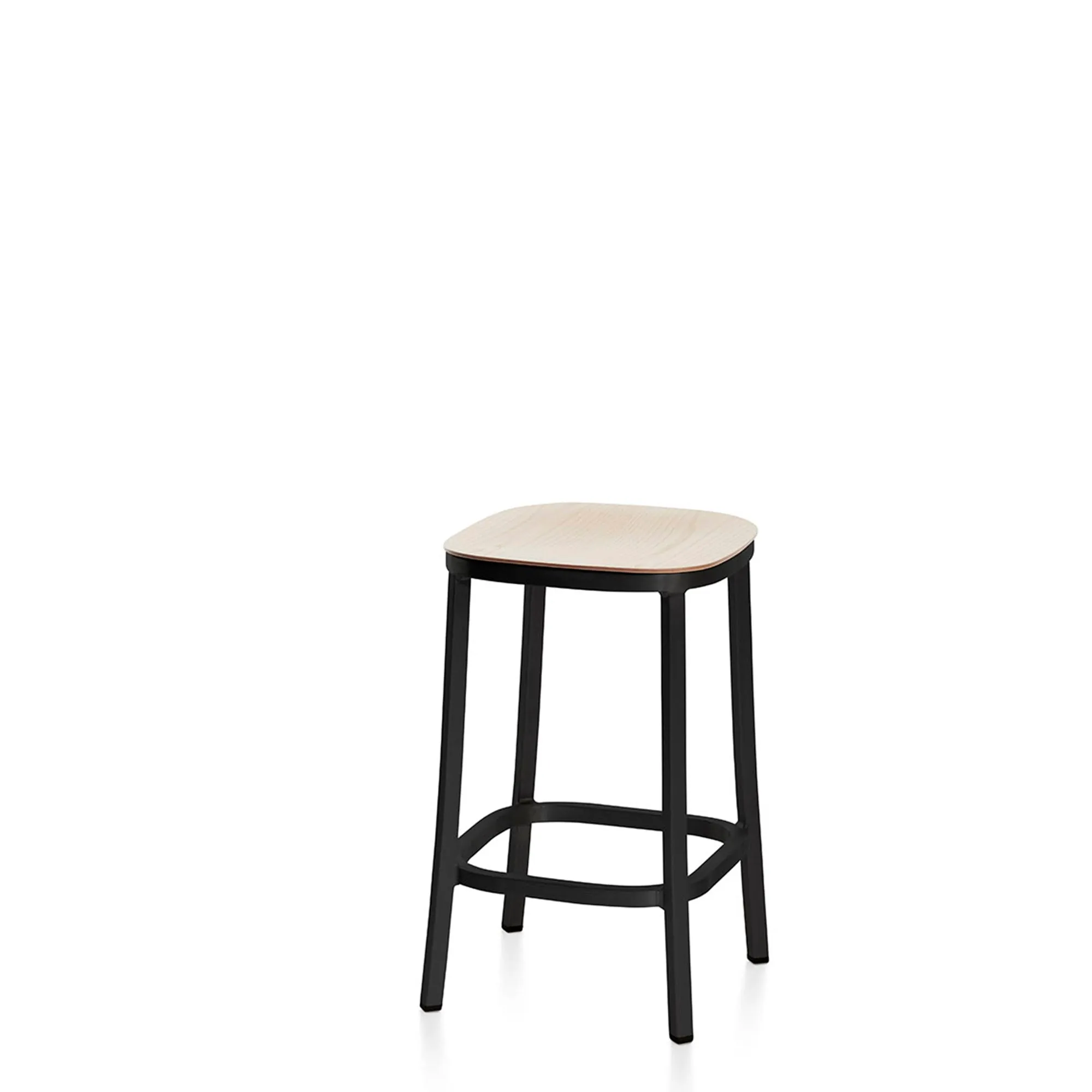 1 Inch stool by Jasper Morrison