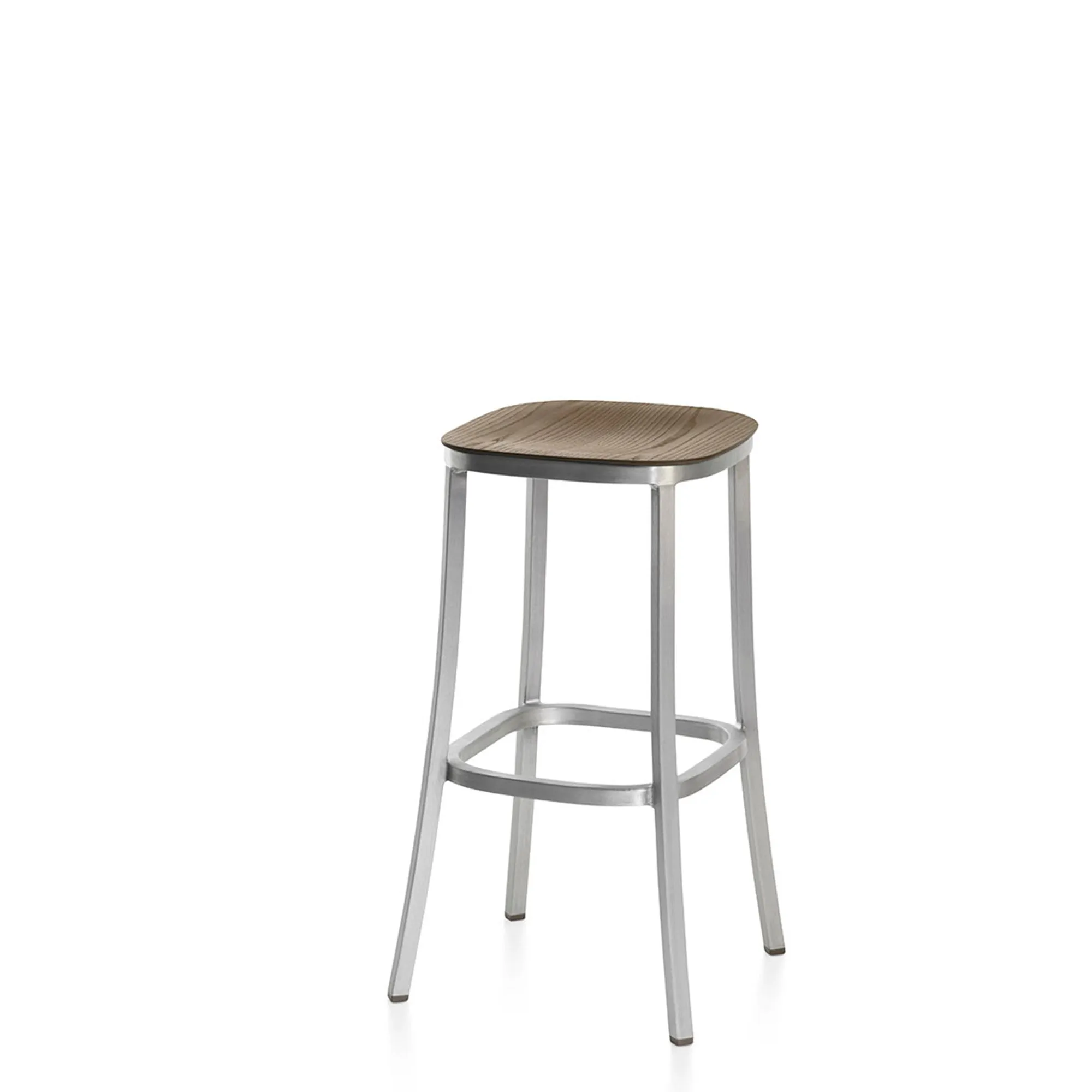 1 Inch stool by Jasper Morrison