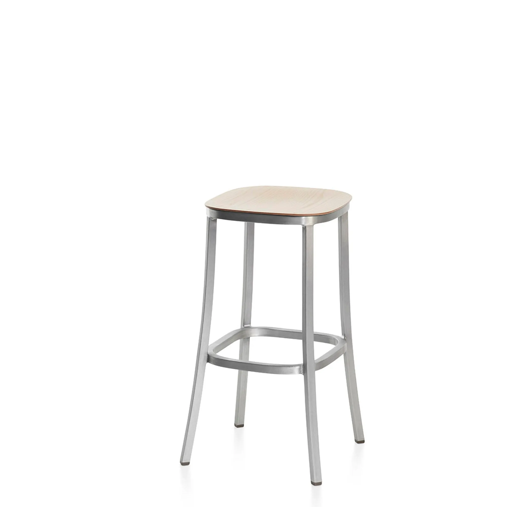1 Inch stool by Jasper Morrison