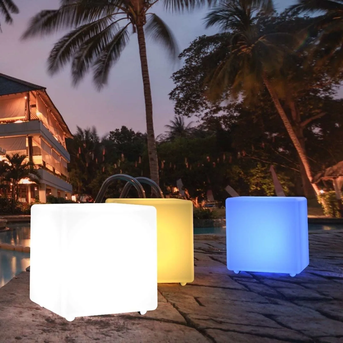 30CM OUTDOOR SOLAR CUBE RGB LED Light Solar & AC Charging W/ REMOTE CONTROL IP65