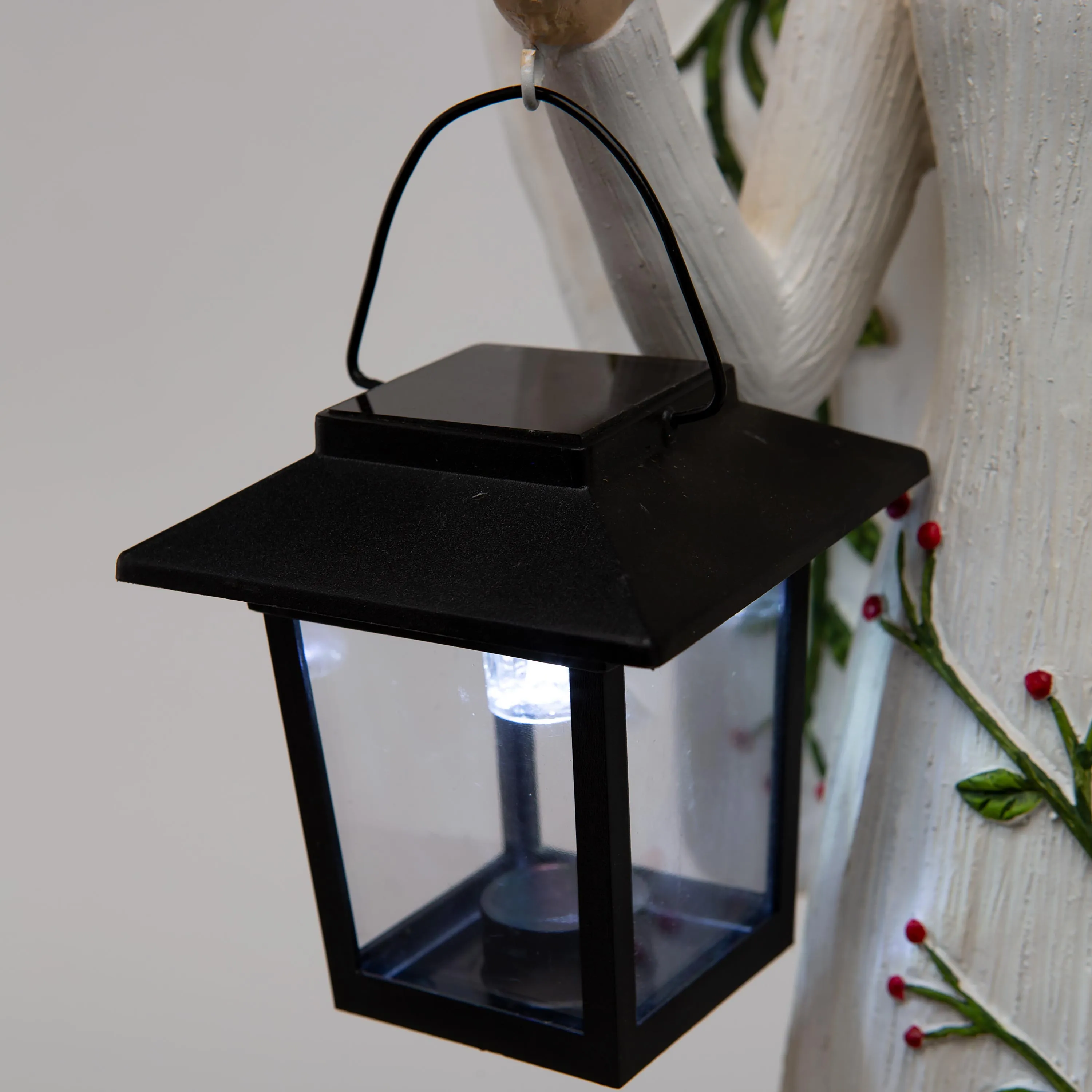 Angel Garden Statue with Solar Lantern