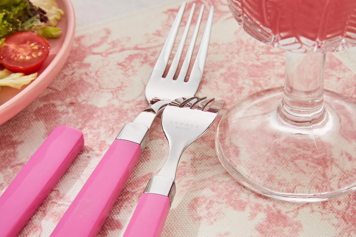 ANNOVA Stainless Steel Flatware/Cutlery Set - Color Handles - Dinner Forks, Salad Forks, Table Knives, Tablespoons, Teaspoons - (Pink, 20 Pieces)
