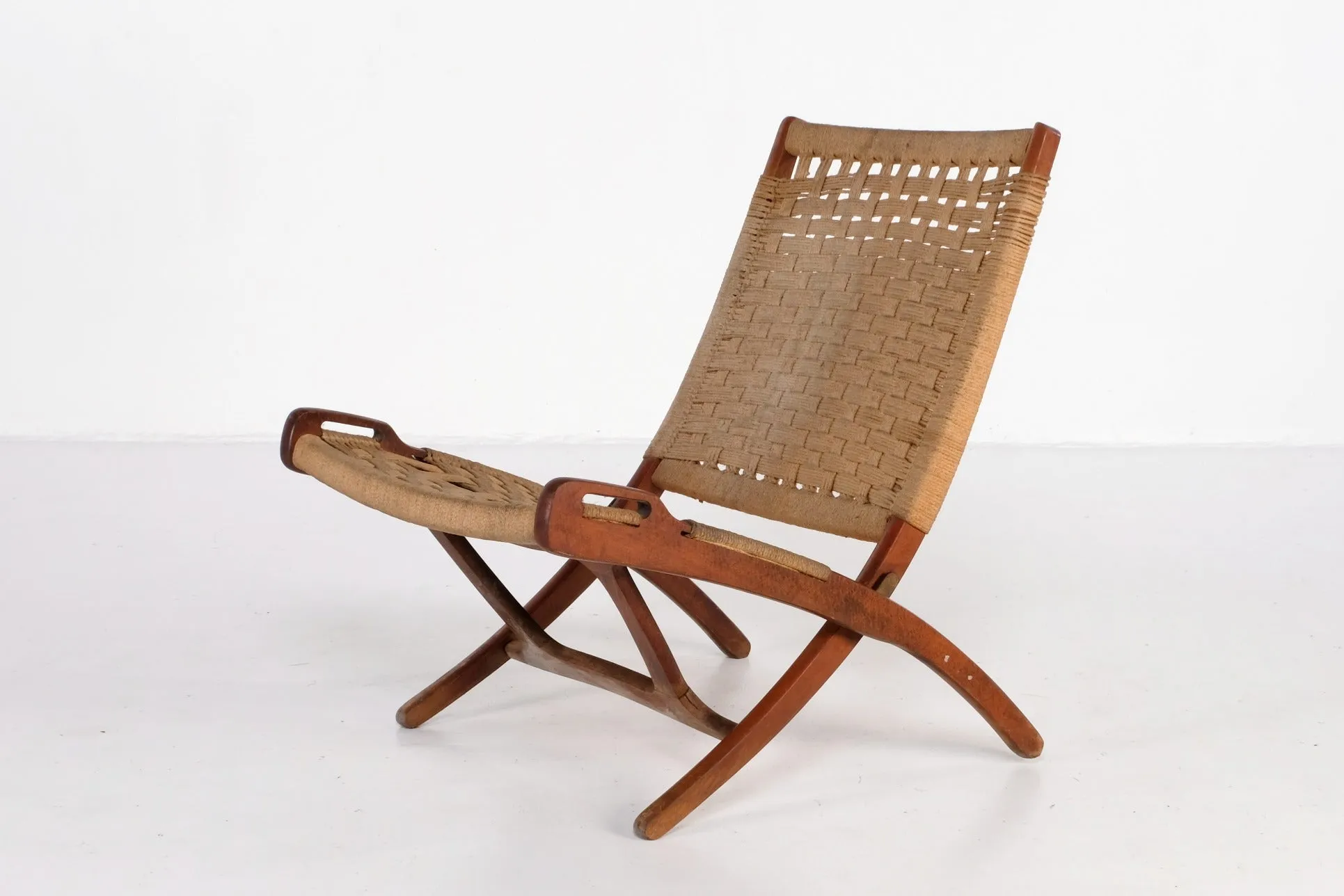 ARTDECO DANISH FOLDING WEGNER ROPE CHAIR