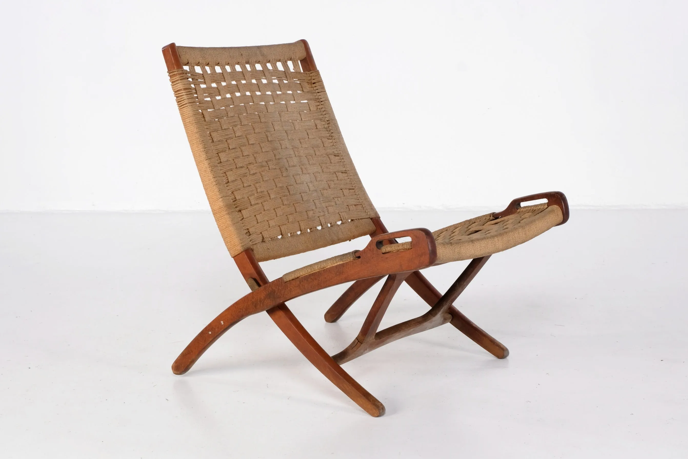 ARTDECO DANISH FOLDING WEGNER ROPE CHAIR