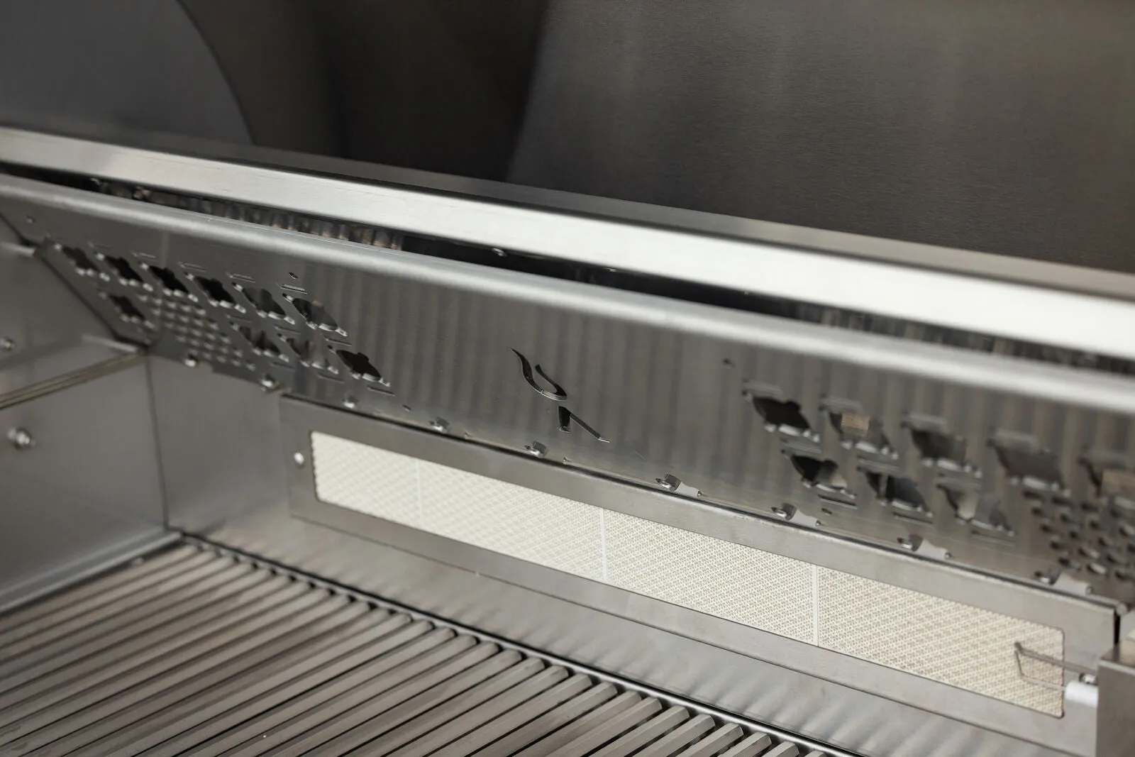 Blaze LTE Pro 40 Inch 5-Burner Natural Gas Grill