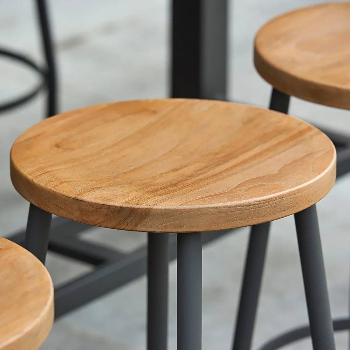 Canada Bar Stool