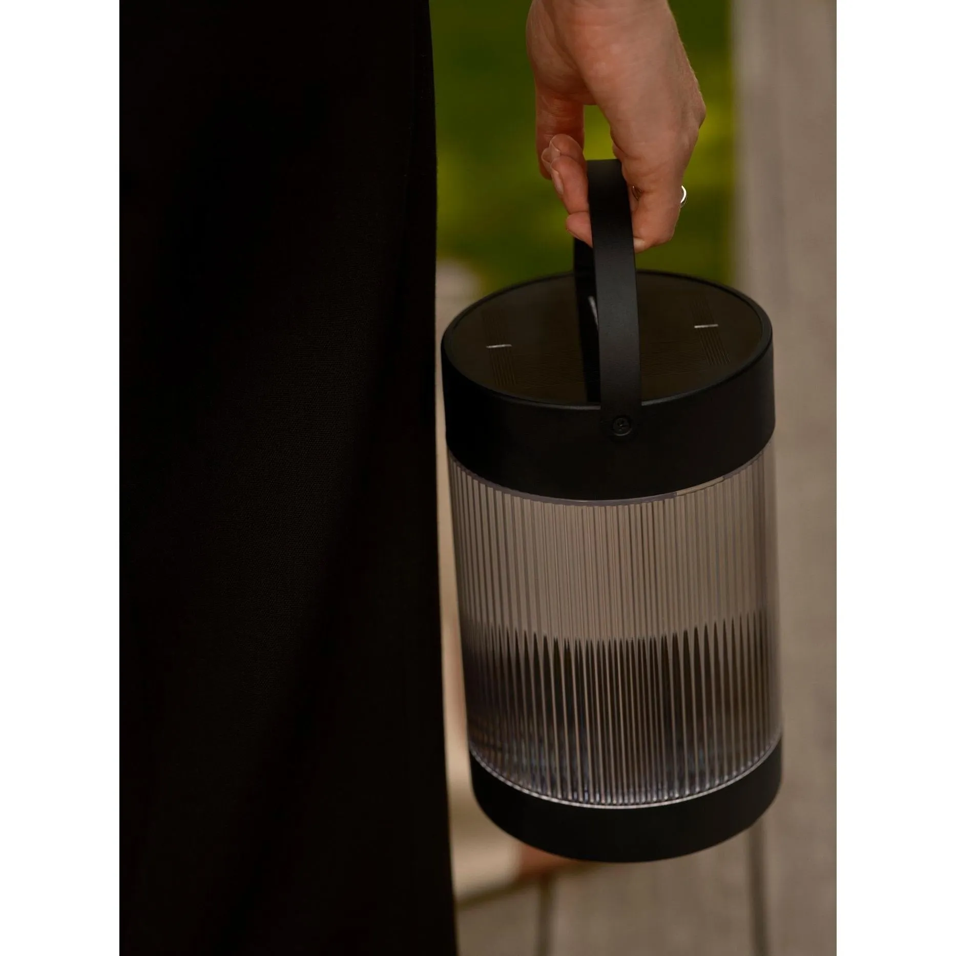 Coupar Solar Table Lamp Black