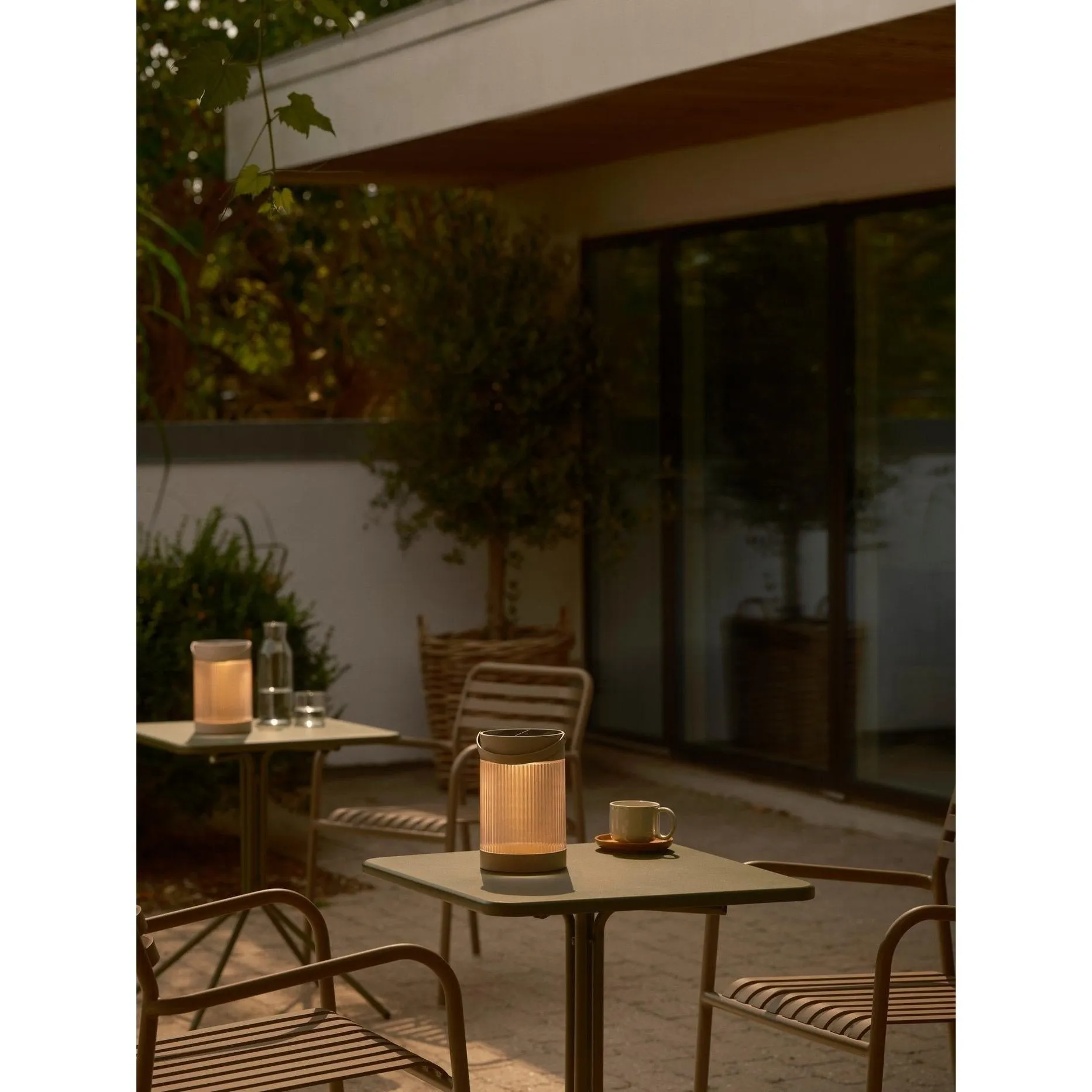 Coupar Solar Table Lamp Sand