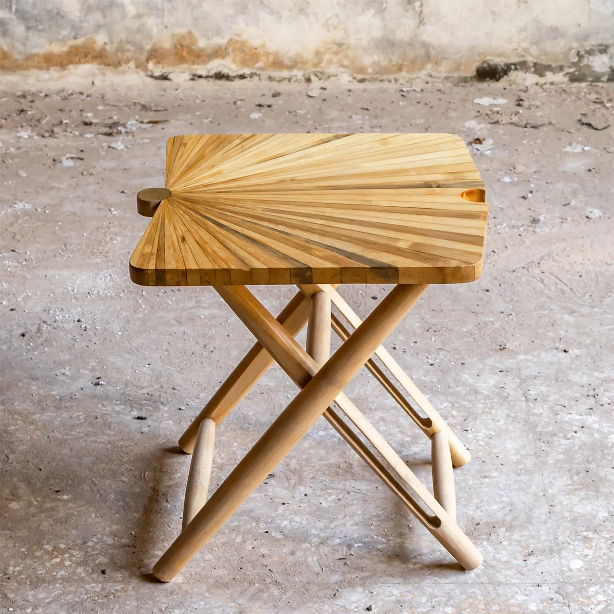 FAN STOOL