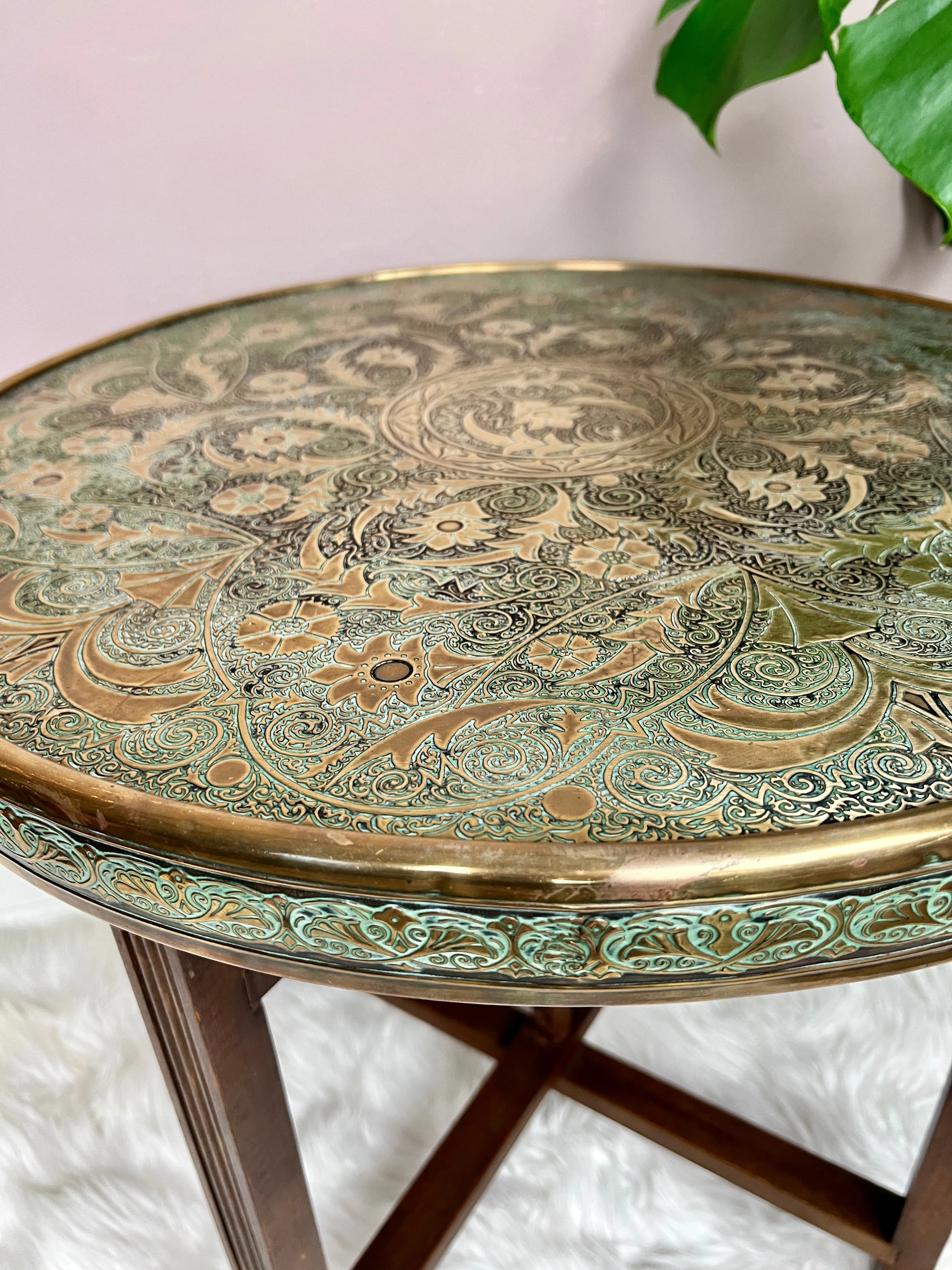 Folding Aisling Trustworthy transactions Seasonal sale The Table