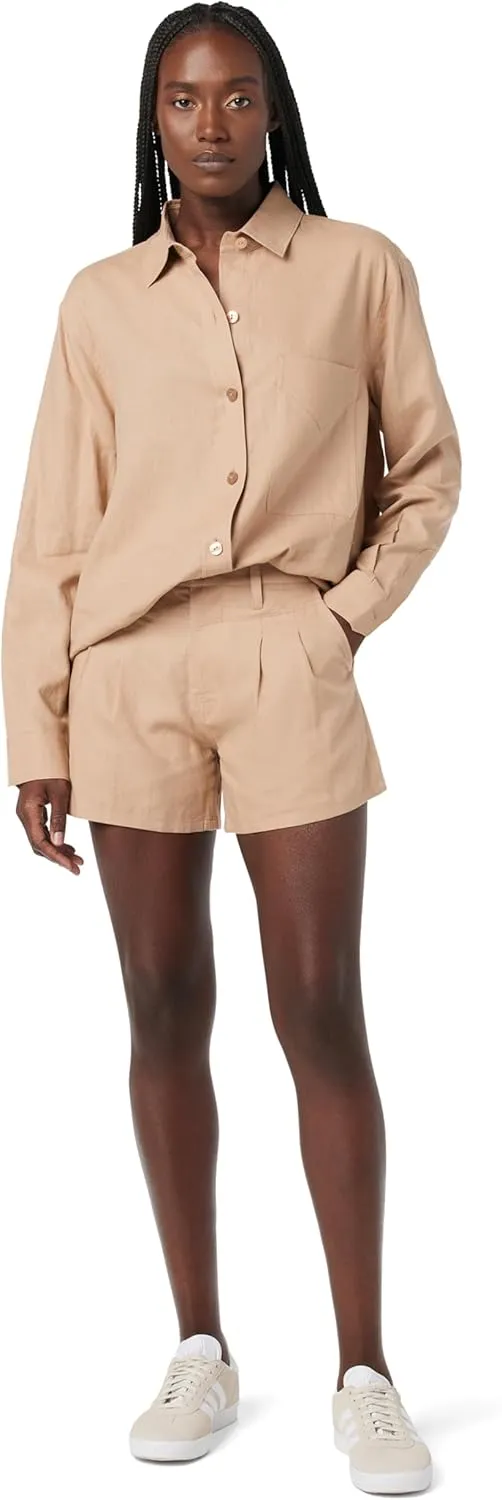 HUDSON Women's Mid Rise Pleated Short