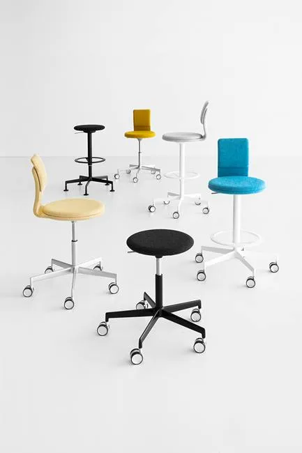Lab S72 Stool by Lapalma
