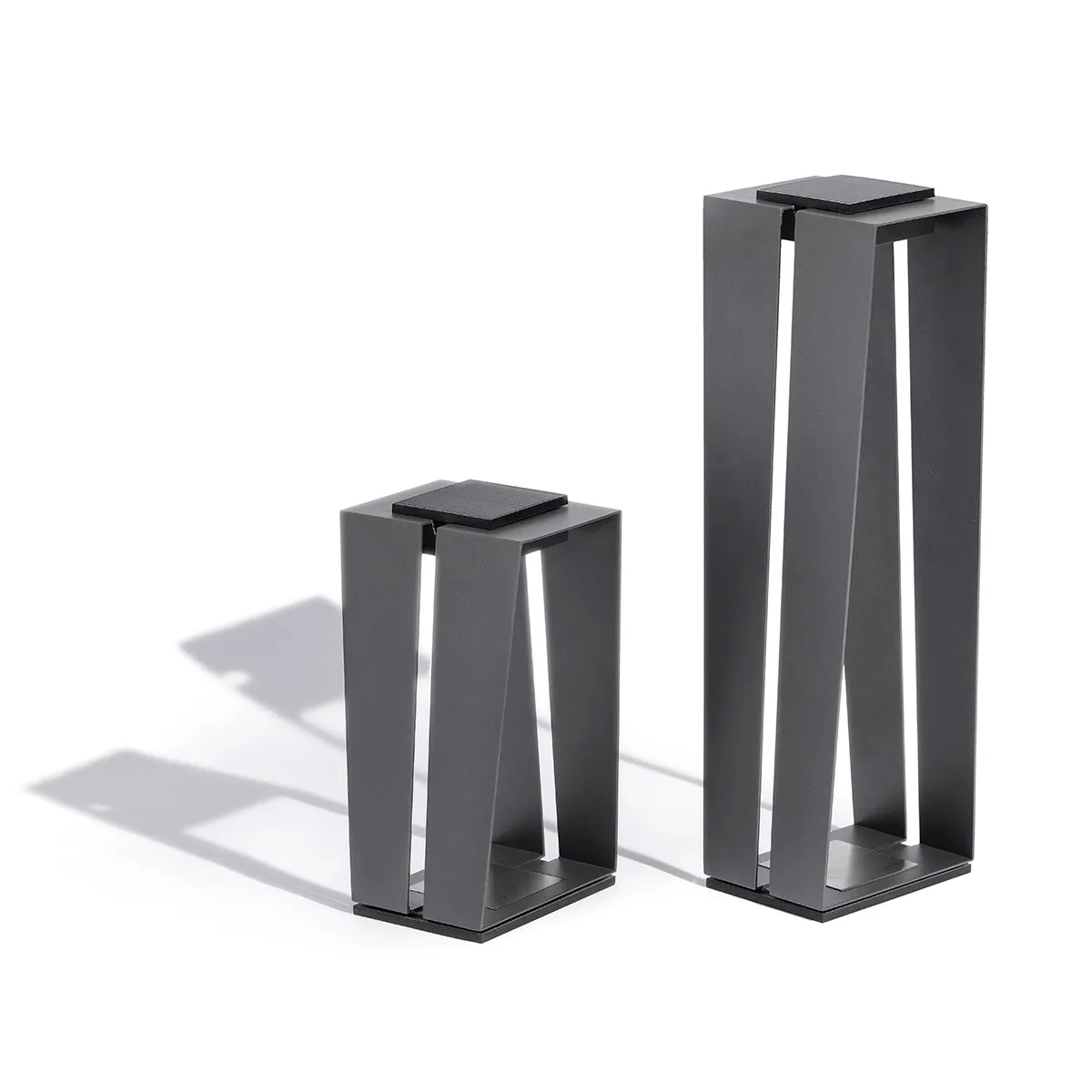 Les Jardins Skaal Solar Lantern