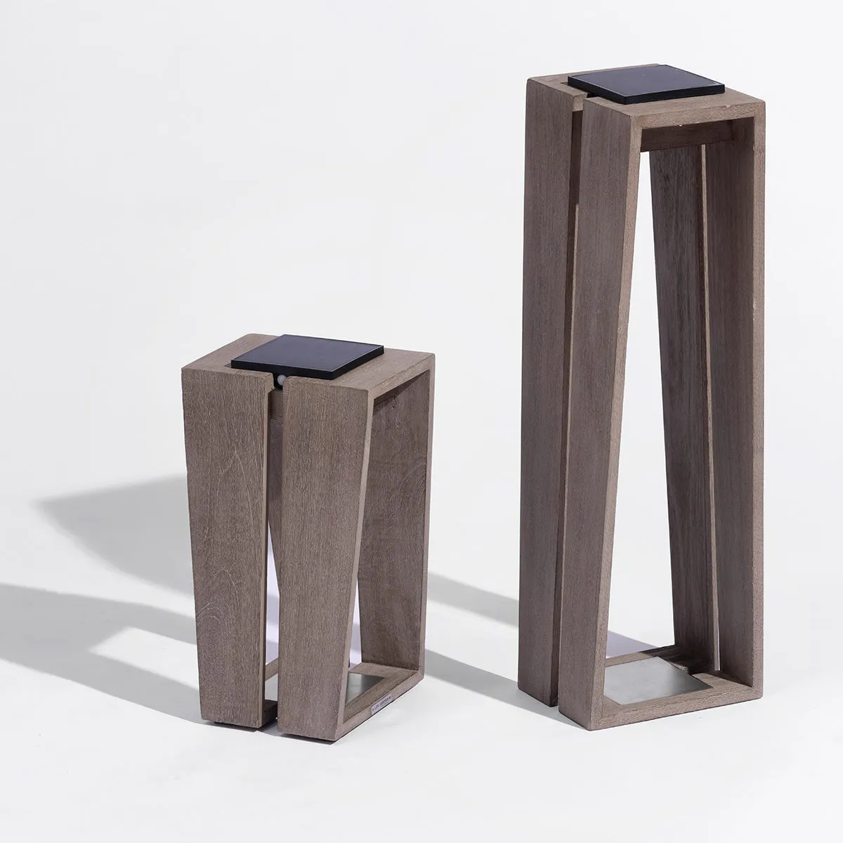 Les Jardins Skaal Solar Lantern