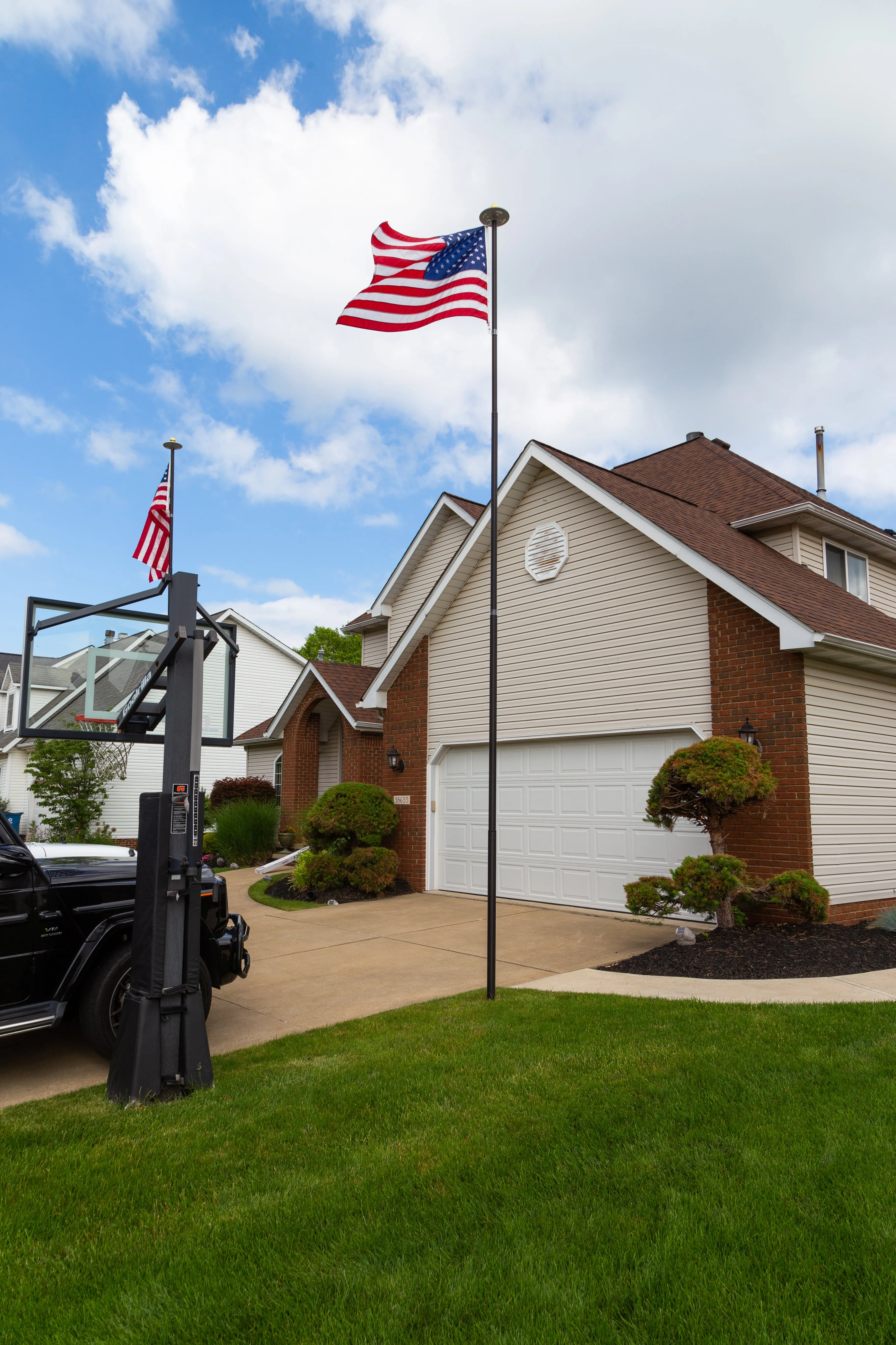 Liberty 2.0 Twist Lock Telescoping Flagpole- Dark Bronze