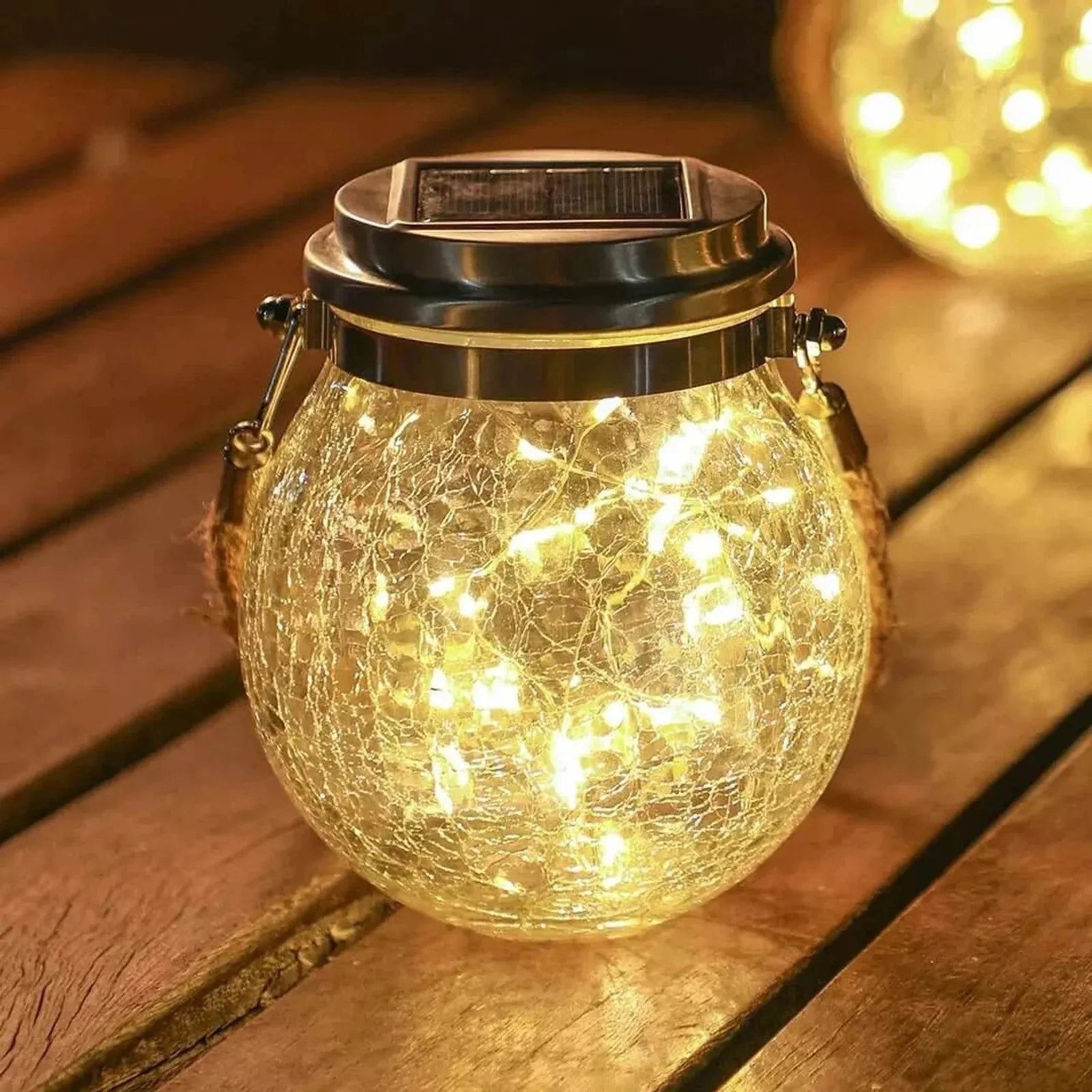 Luminara – Solar Glass Crackled Garden Light