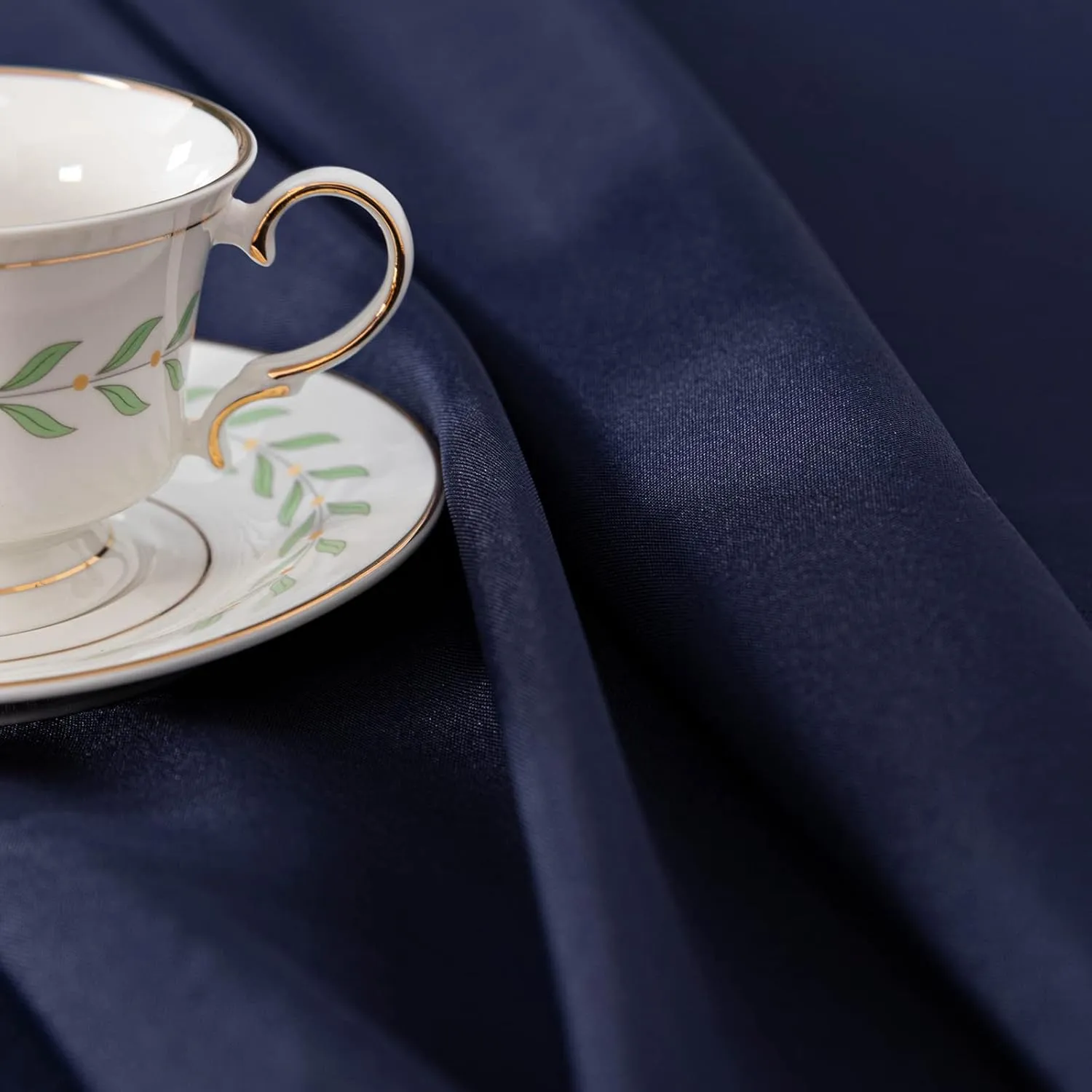 MYSKY HOME 2Pack Navy Tablecloth 60x120 Inch Rectangle Table Cloth for 8 Feet Table- Wrinkle Resistant Washable Polyester Table Cover for Dining Party and Camping