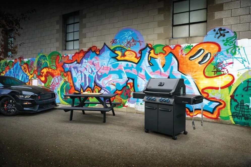 Napoleon Bbq P500RSIBNK3PHM Phantom Prestige 500 Rsib With Infrared Side And Rear Burners , Natural Gas, Matte/Matt Black