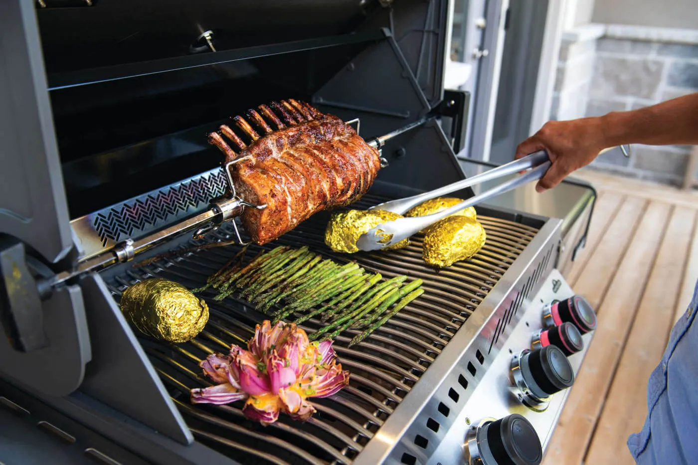 Napoleon Legacy Prestige 500 4-Burner Grill w/ Rotisserie & Side Burner - P500RSIBPSS-3