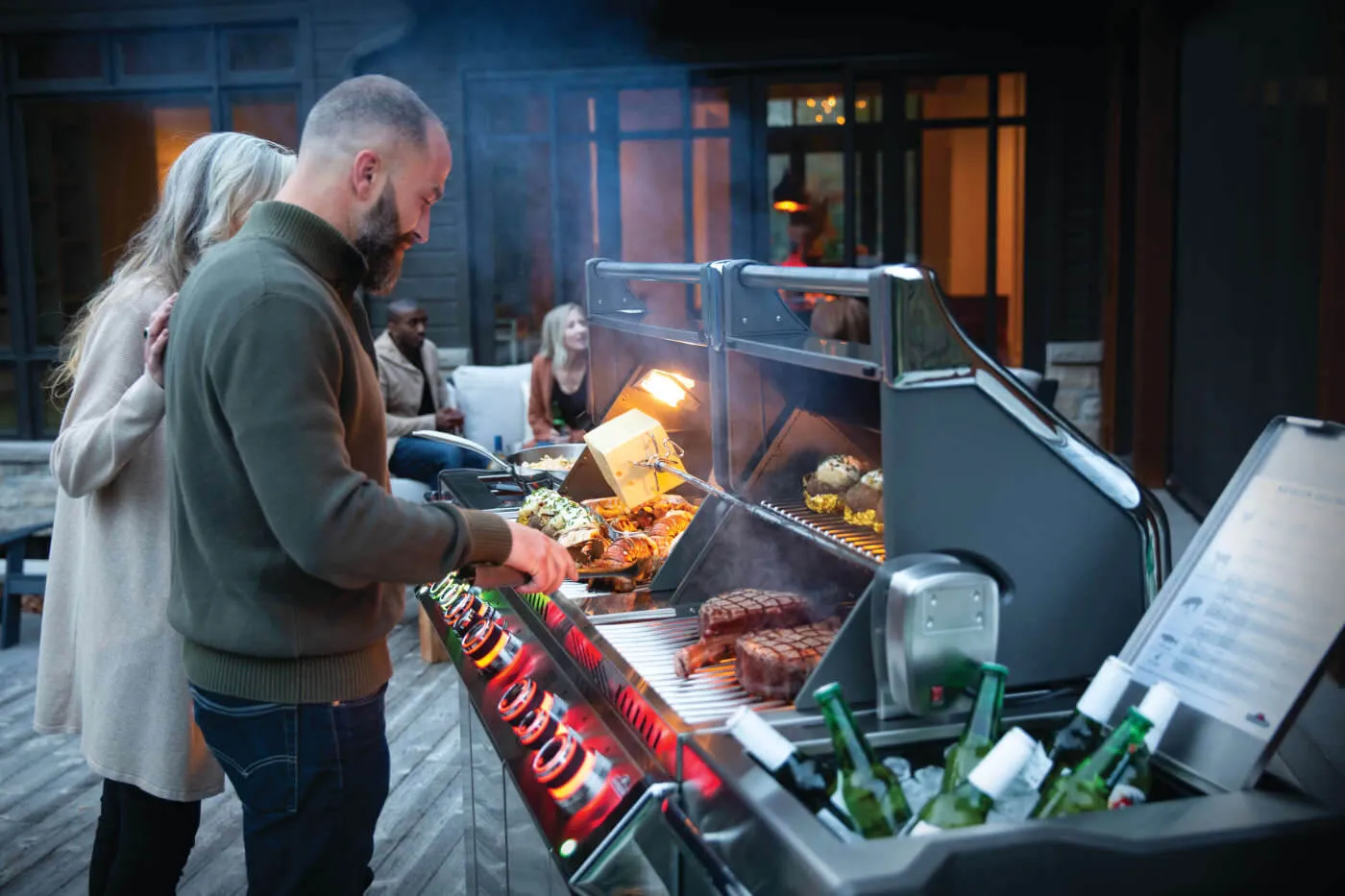 Napoleon PRO825RSBIPSS-3 Prestige PRO 825 RSIB BBQ with Side Burner, Infrared Rear & Bottom Burners
