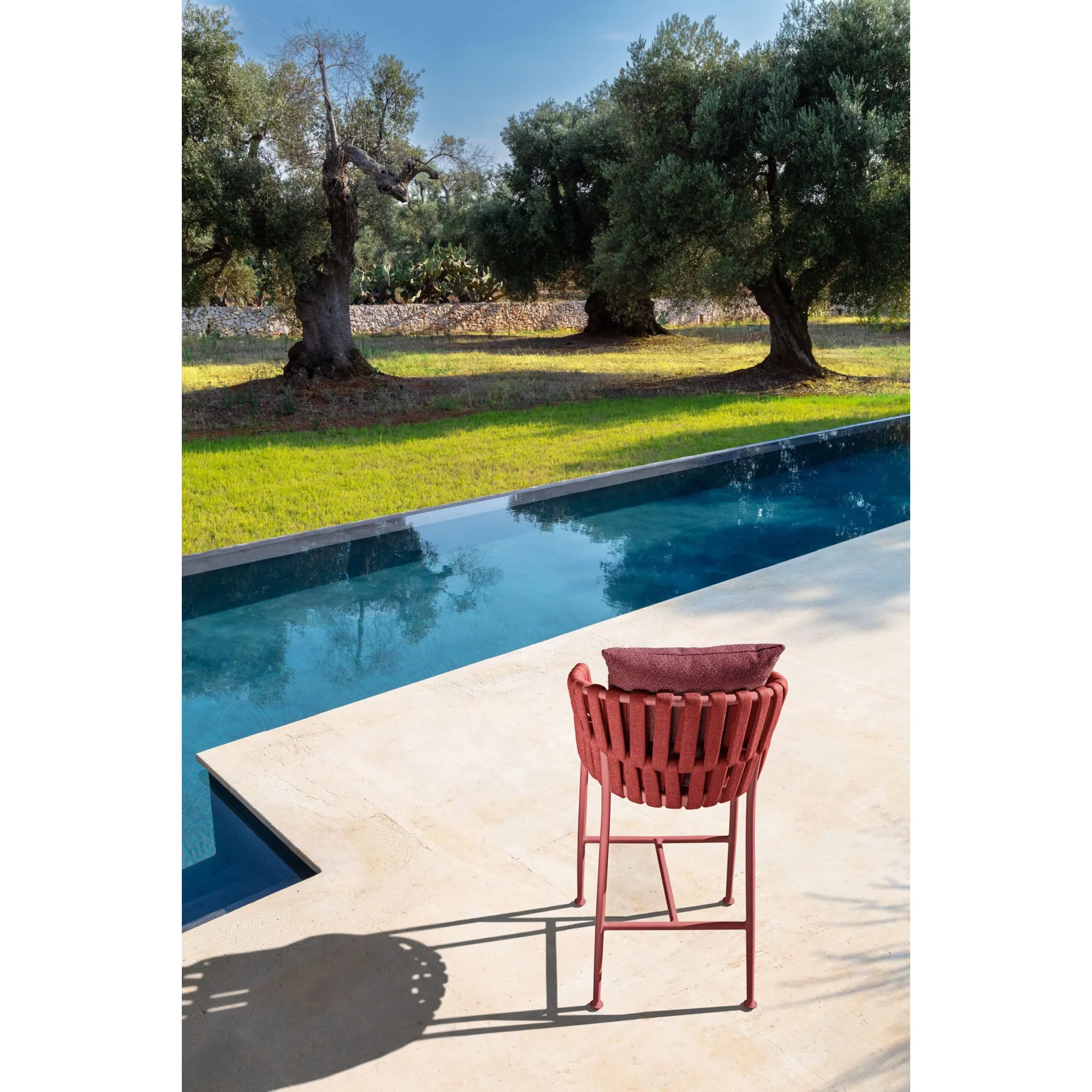 Outdoor Padded Rope Bar Stool | Talenti Frame