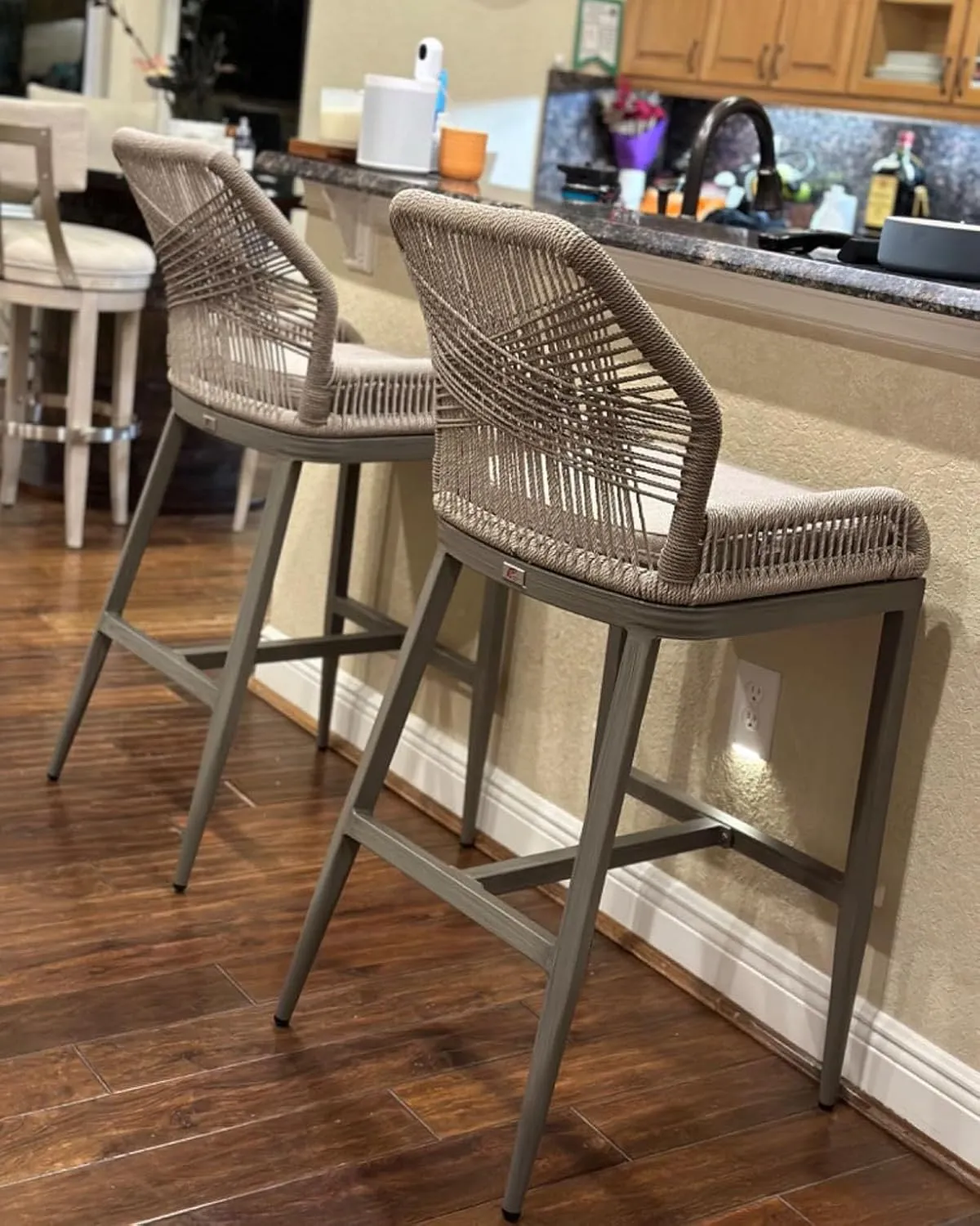 PURPLE LEAF Bar Stools Set of 2 Outdoor Bar Height Metal Tall Chairs Modern Wicker Woven High Barstools 30 inch with Back Patio Dining Bar Stool Chairs