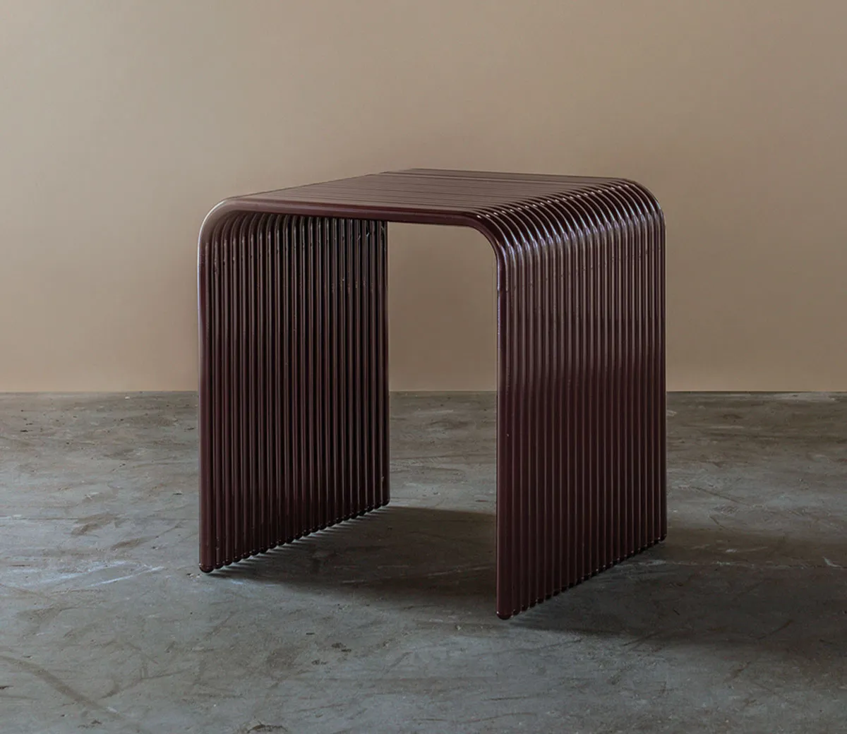 Ribbon stool