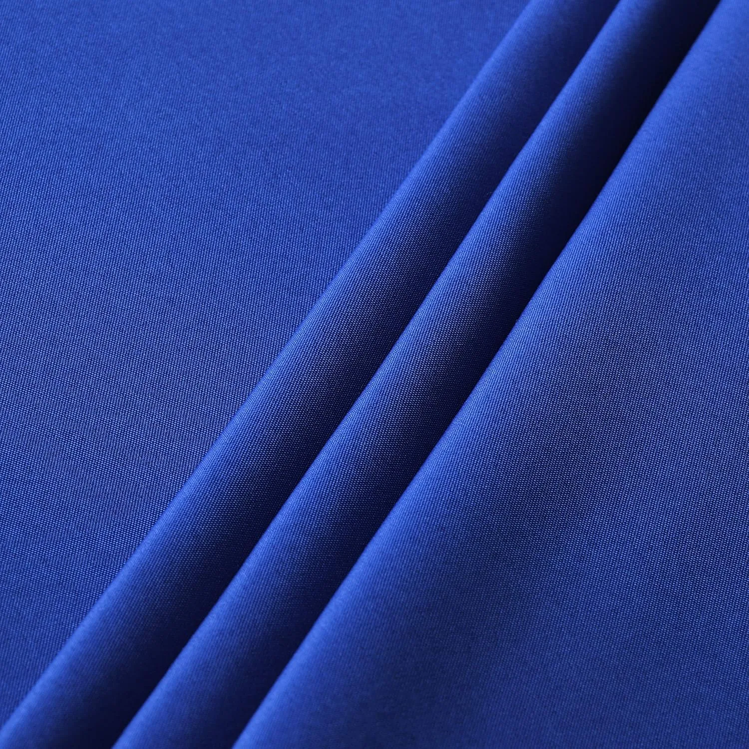 sancua Round Tablecloth - 48 Inch - Water Resistant Spill Proof Washable Polyester Table Cloth Decorative Fabric Table Cover for Dining Tables, Buffet Parties and Camping, Royal Blue