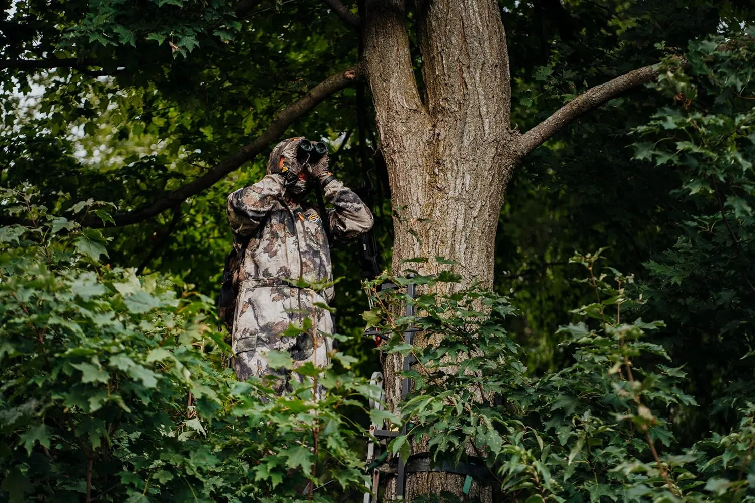 ScentLok Savanna Lightweight Camo Shooter Gloves for Hunting and Outdoor Use