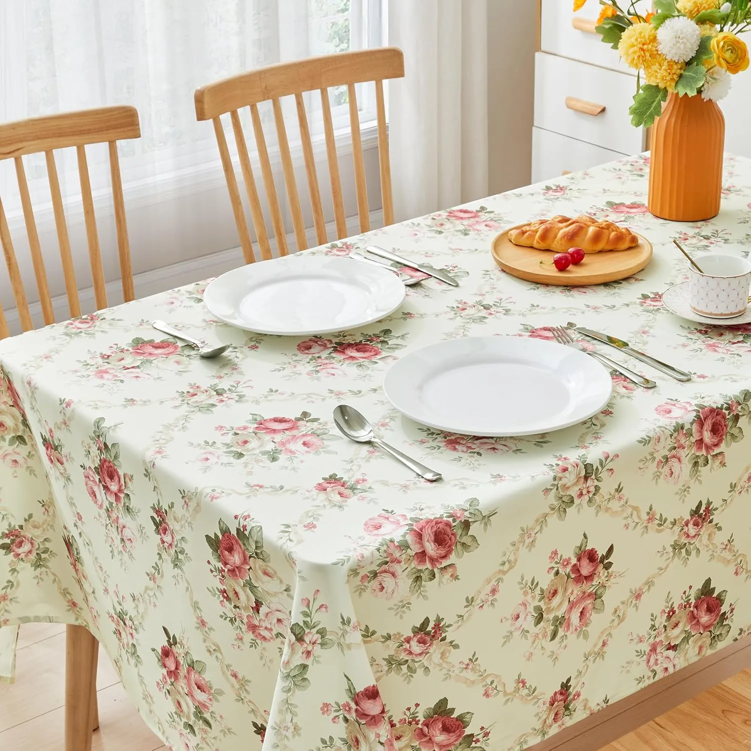 Vintage Floral Rectangle Tablecloth Shabby Chic Flower Table Cloth Spring Table Cover Waterproof for Dinner Kitchen Picnic, Pink, 60x84 Inches