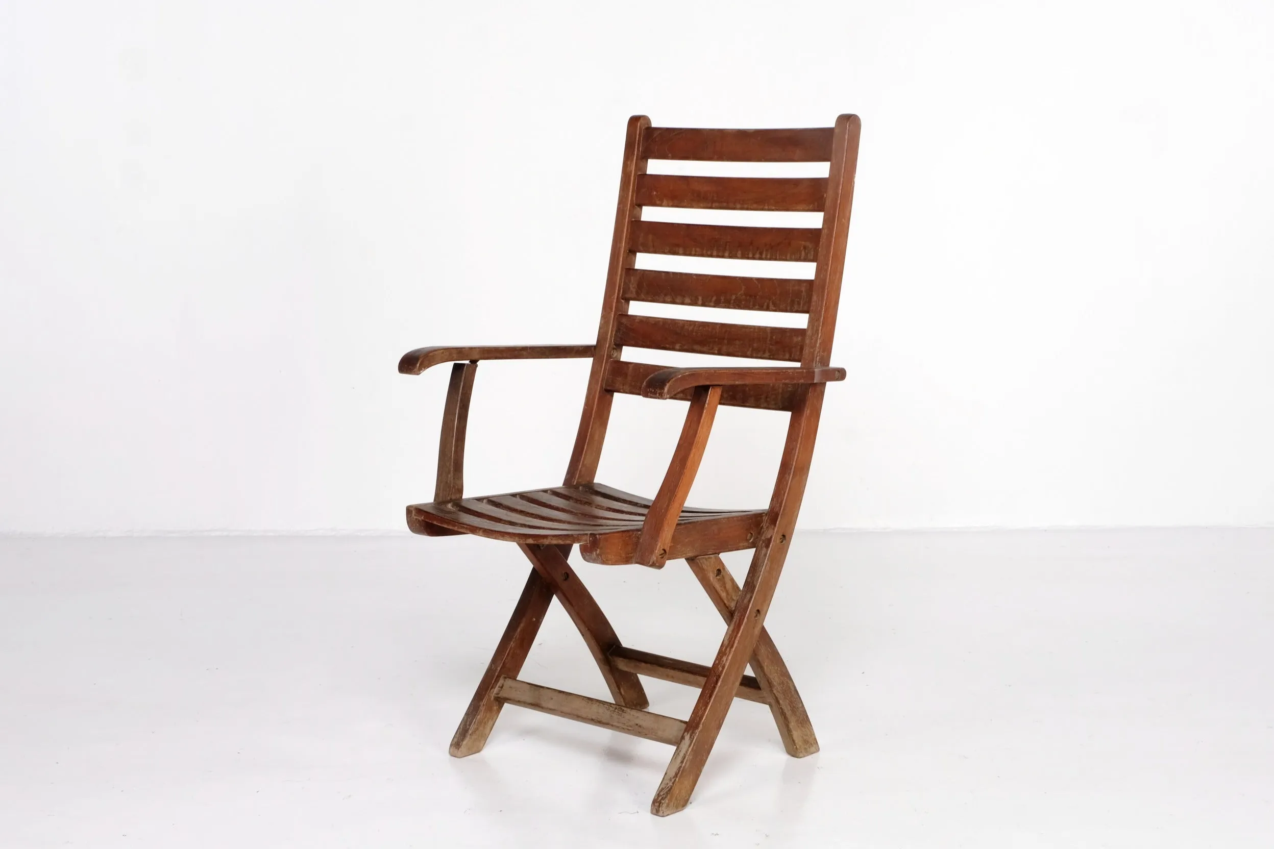 VINTAGE WOOD FOLDING ARMCHAIR BY: FELIX WOOD