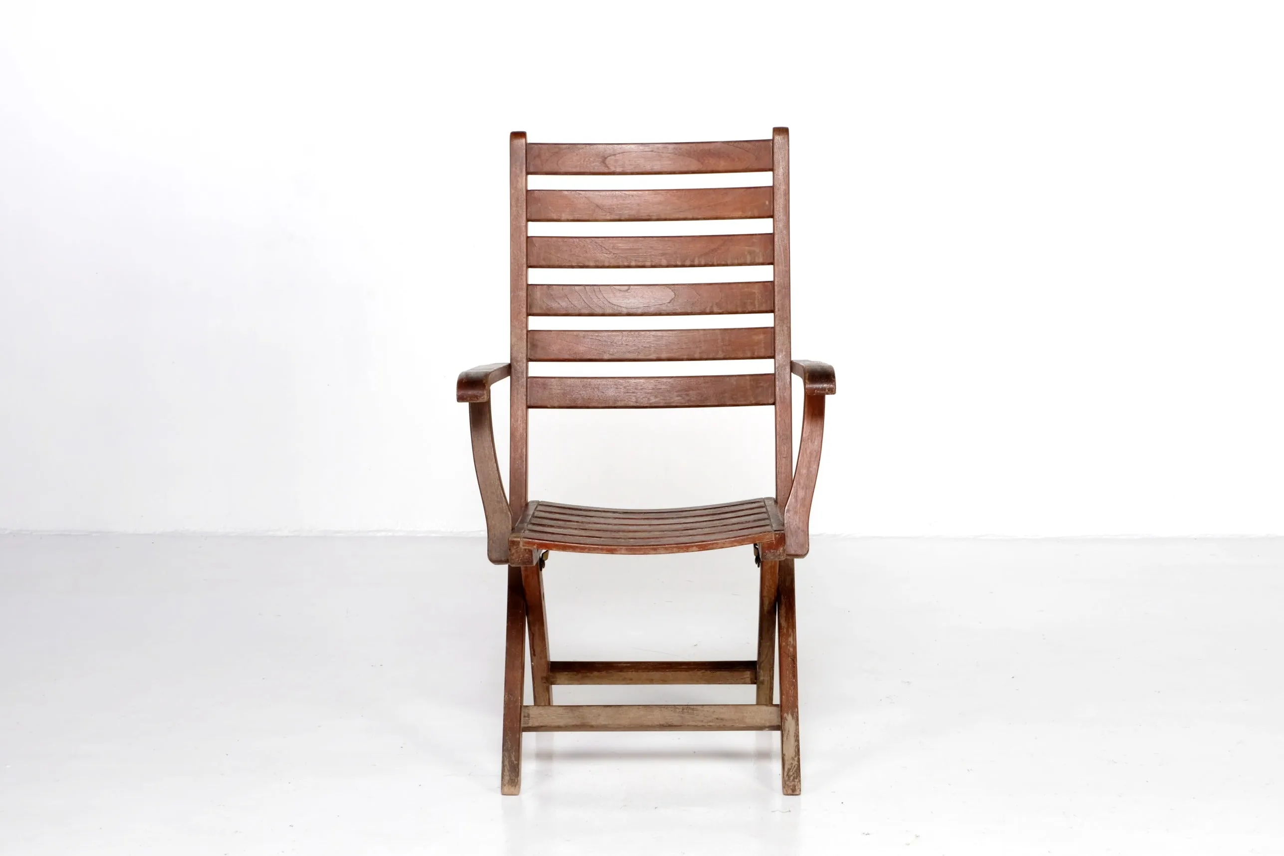 VINTAGE WOOD FOLDING ARMCHAIR BY: FELIX WOOD