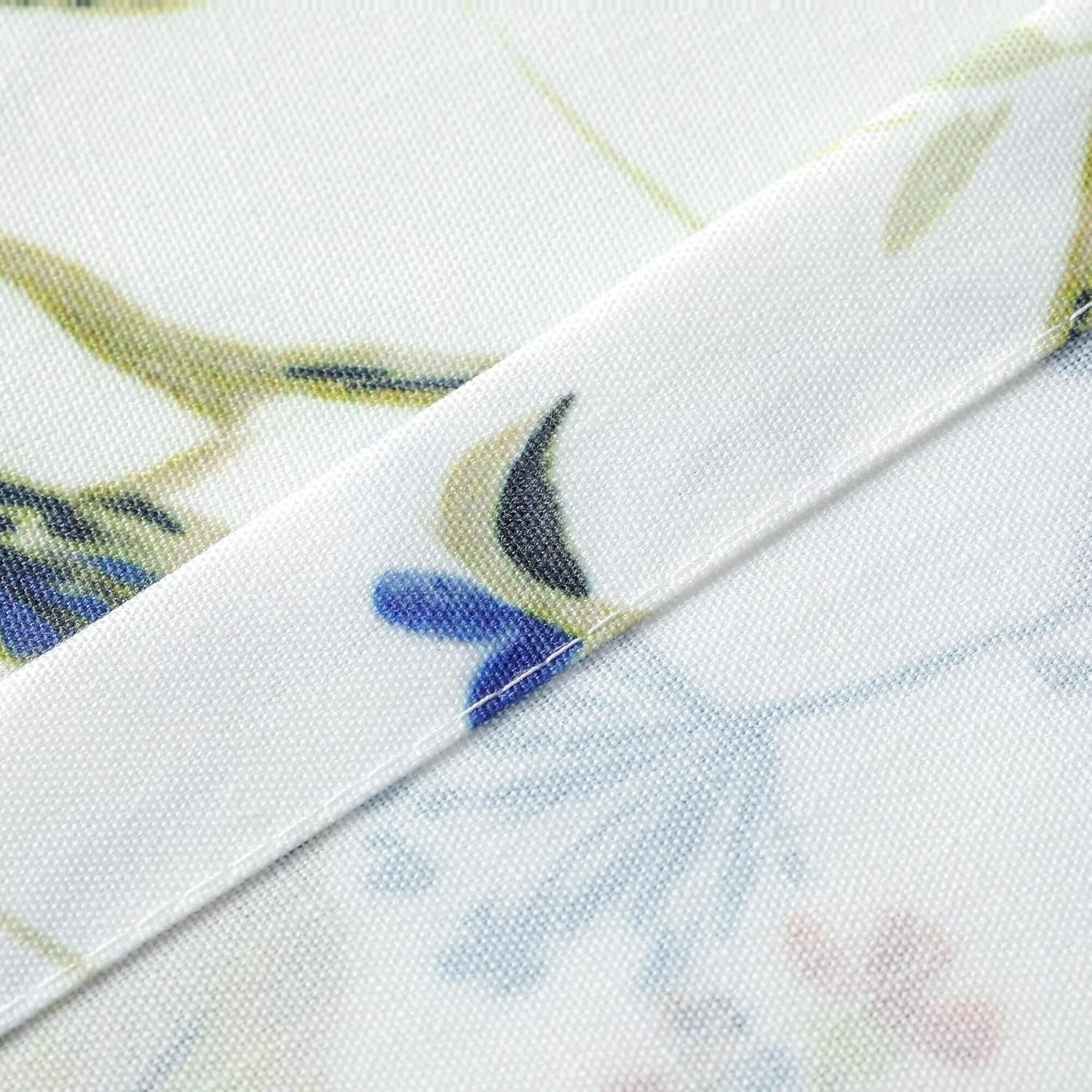 VOGOL Rectangle Tablecloth, Stain and Wrinkle Resistant Washable Linen Table Cloth, Floral and Birds Print Decorative Tabletop for Dining Table Buffet Parties and Camping,52x70