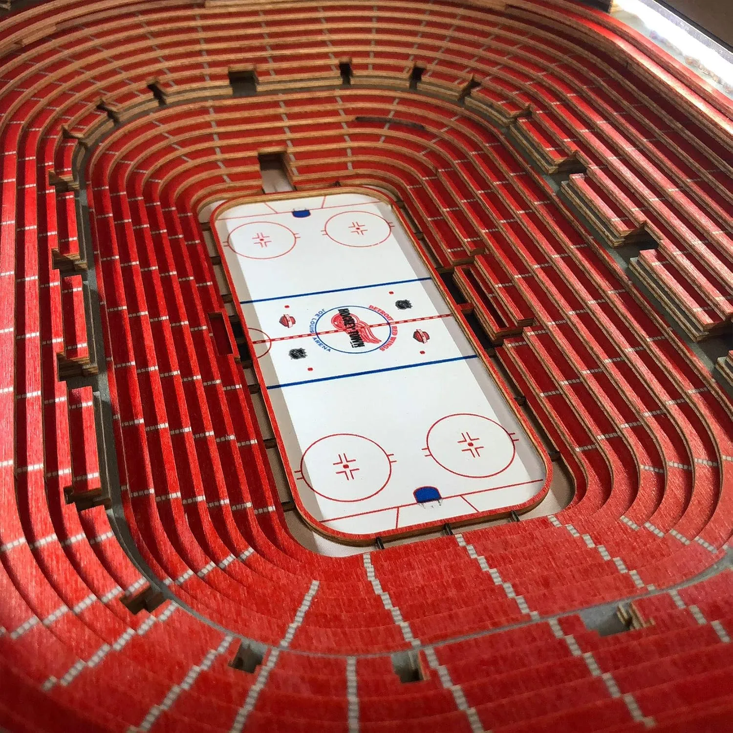 YouTheFan NHL Detroit Red Wings 25-Layer StadiumViews Lighted End Table - Joe Louis Arena